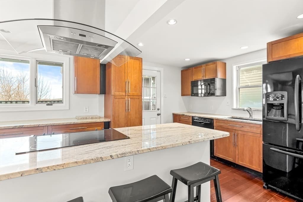 Single Family Residence at 61 E Albion St, Somerville MA 02145, photo 15 of 31