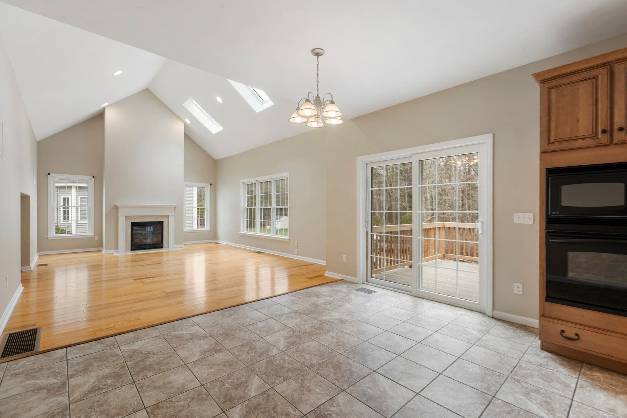 Single Family Residence at 265 Finch Rd, Raynham MA 02767, photo 22 of 42