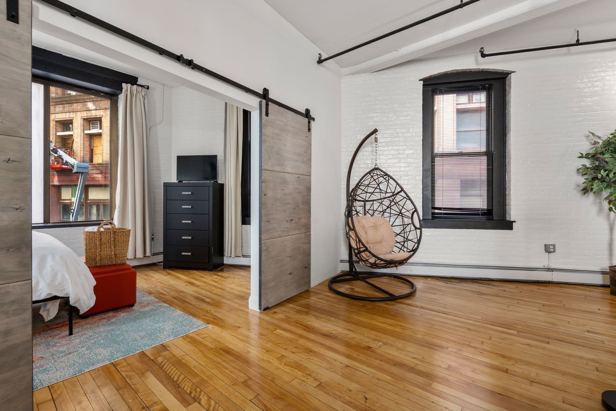 Condominium at 13-19 Stanhope Street # 2A, Boston MA 02116, photo 16 of 23