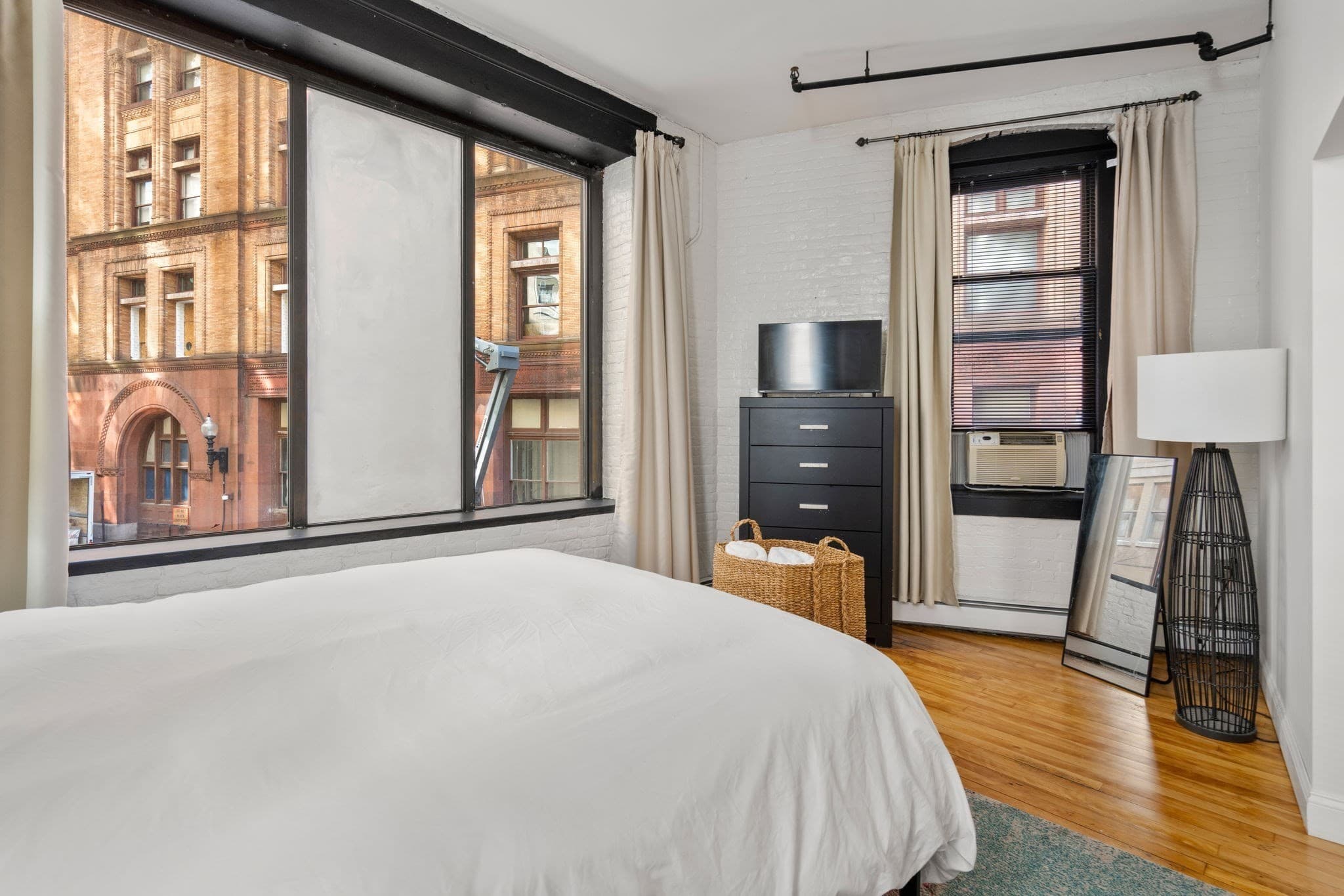 Condominium at 13-19 Stanhope Street # 2A, Boston MA 02116, photo 18 of 23