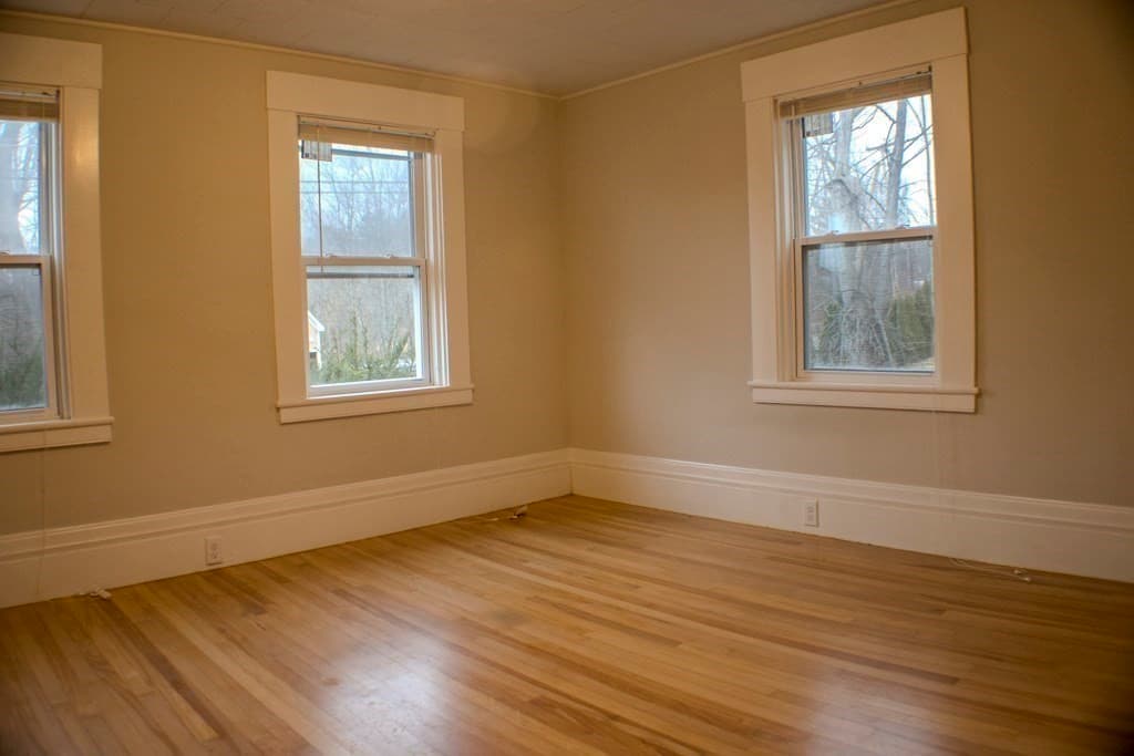 Single Family Residence at 250 Ashburnham St, Fitchburg MA 01420, photo 16 of 22