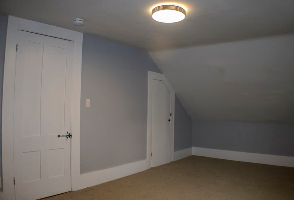 Single Family Residence at 250 Ashburnham St, Fitchburg MA 01420, photo 20 of 22
