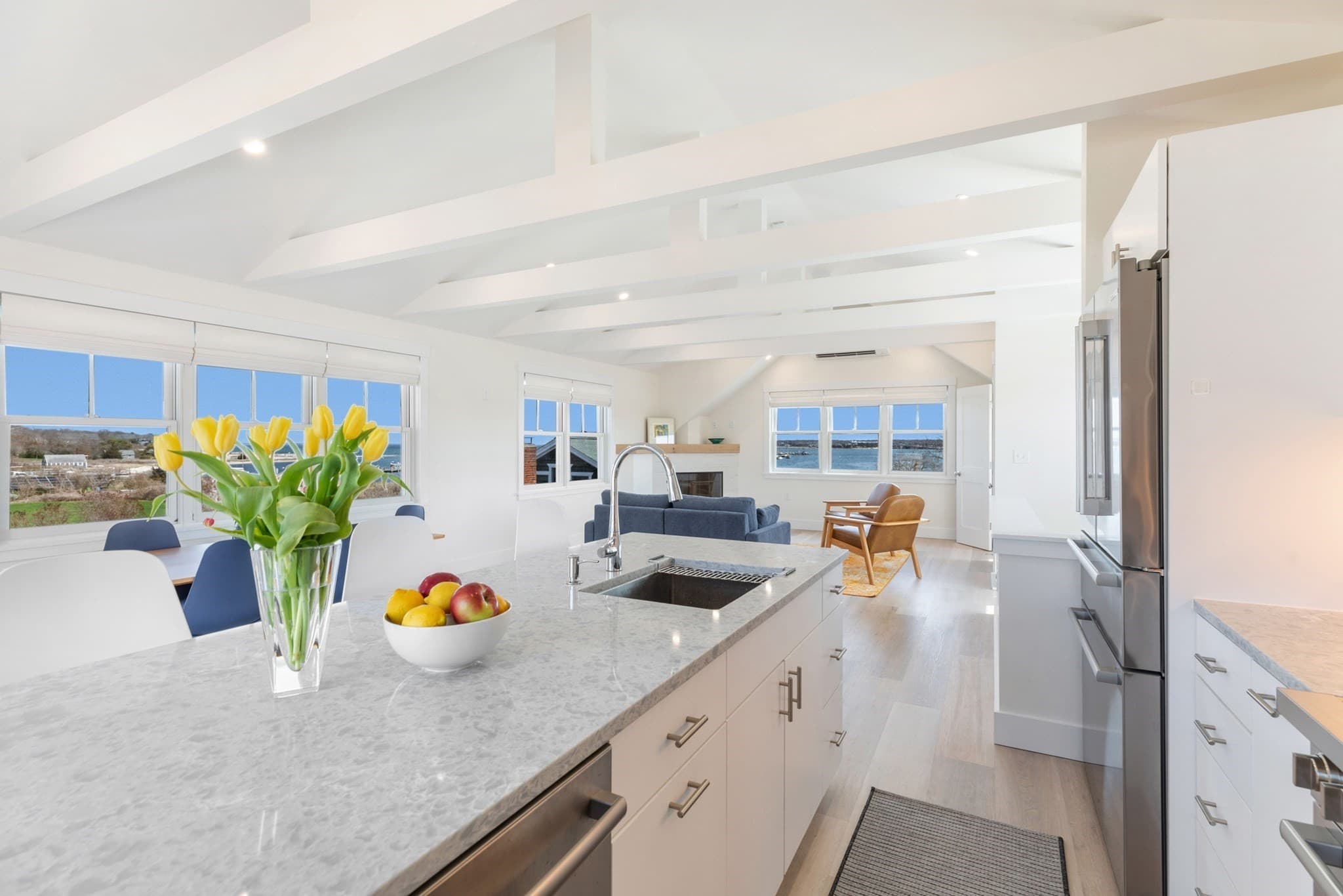 Condominium at 26 Union Court # 7, Tisbury MA 02568, photo 7 of 26