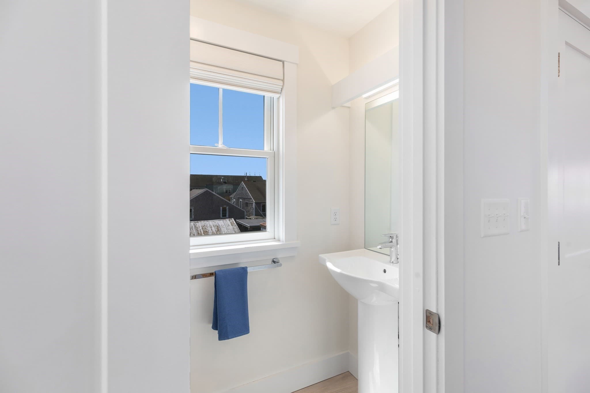 Condominium at 26 Union Court # 7, Tisbury MA 02568, photo 21 of 26