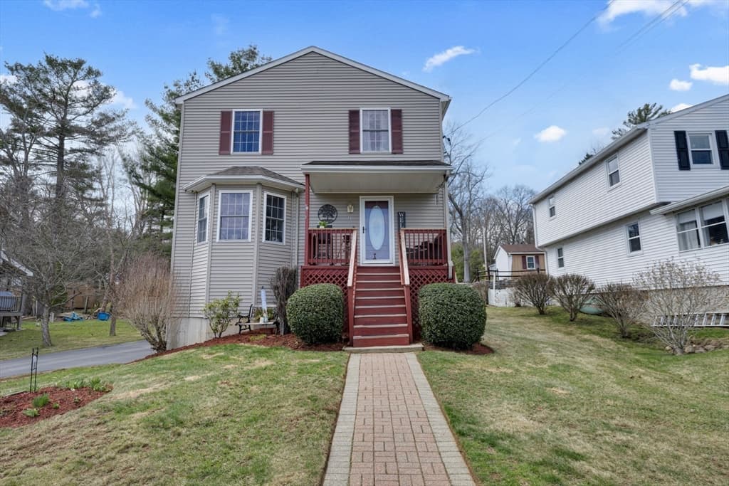 Single Family Residence at 31 Glen Echo Shore Rd, Charlton MA 01507, photo 26 of 36
