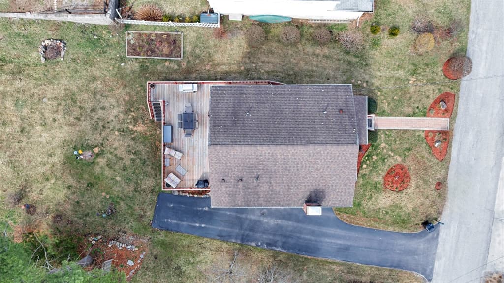 Single Family Residence at 31 Glen Echo Shore Rd, Charlton MA 01507, photo 28 of 36
