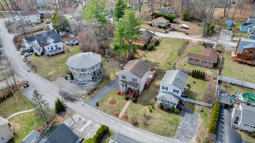 Single Family Residence at 31 Glen Echo Shore Rd, Charlton MA 01507, photo 29 of 36