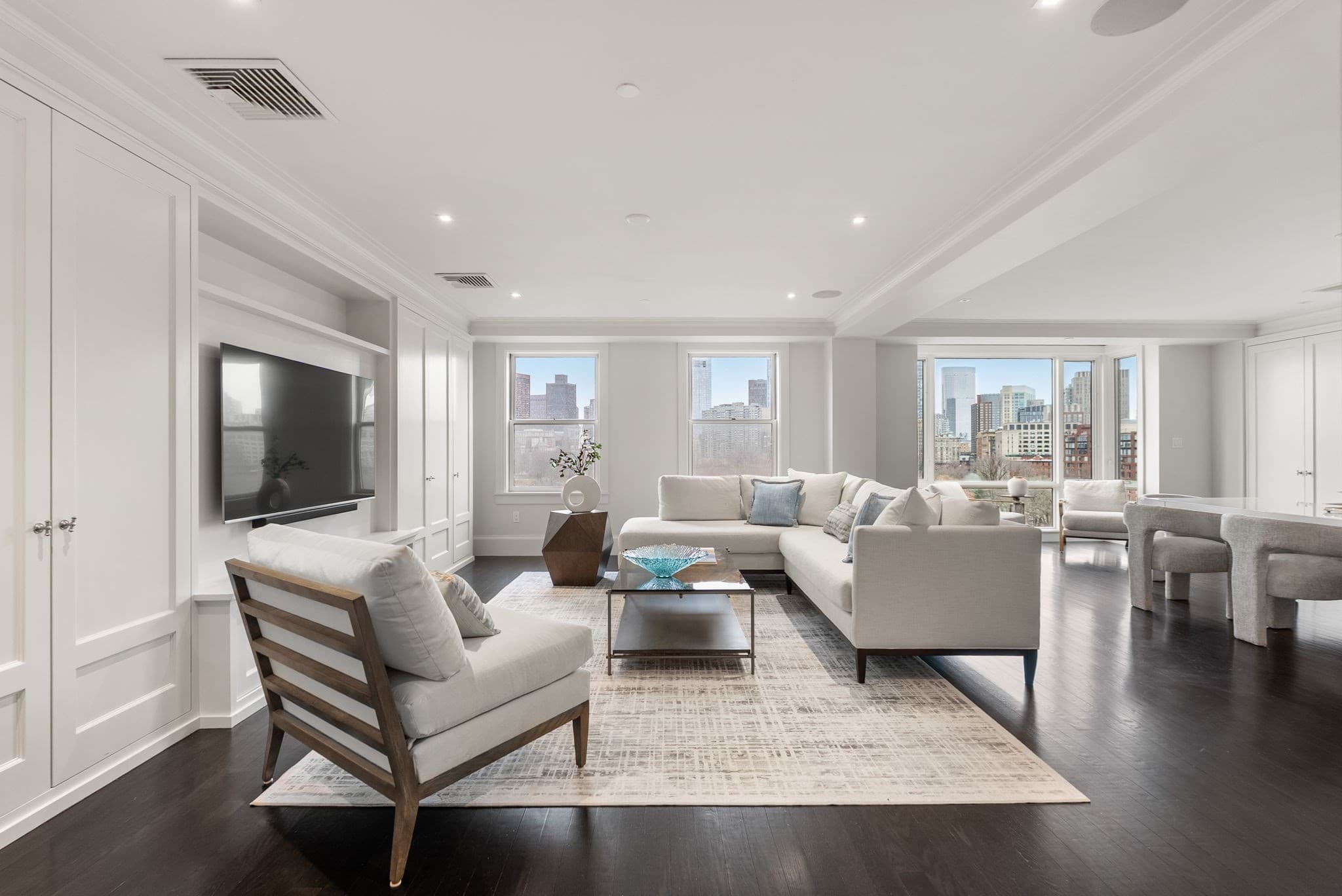 Condominium at 2 Commonwealth # 10A, Boston MA 02116, photo 3 of 34