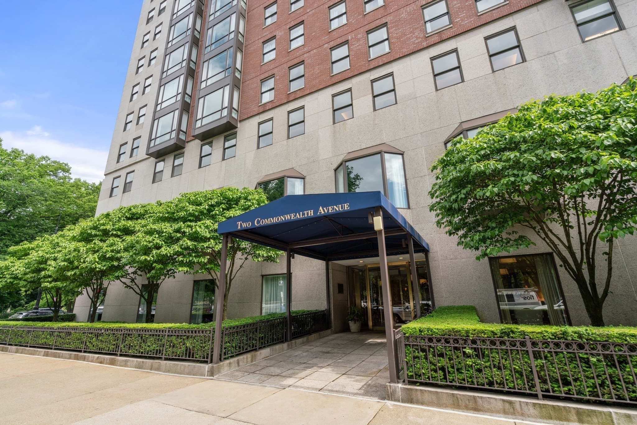Condominium at 2 Commonwealth # 10A, Boston MA 02116, photo 32 of 34
