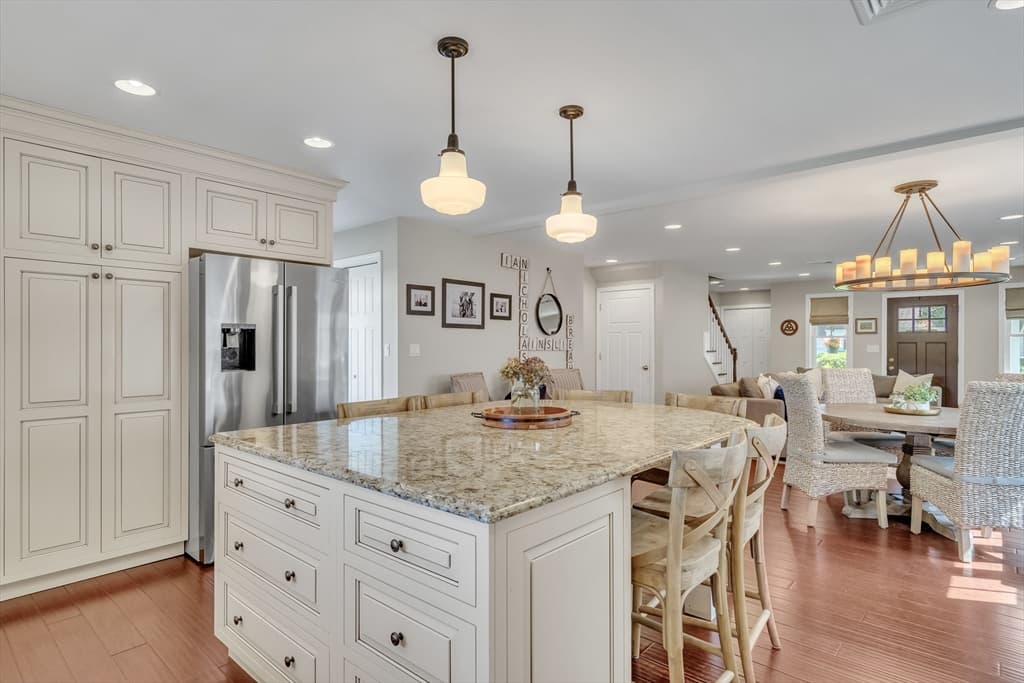 Single Family Residence at 58 Madison Rd, Waltham MA 02453, Waltham, photo 8 of 36