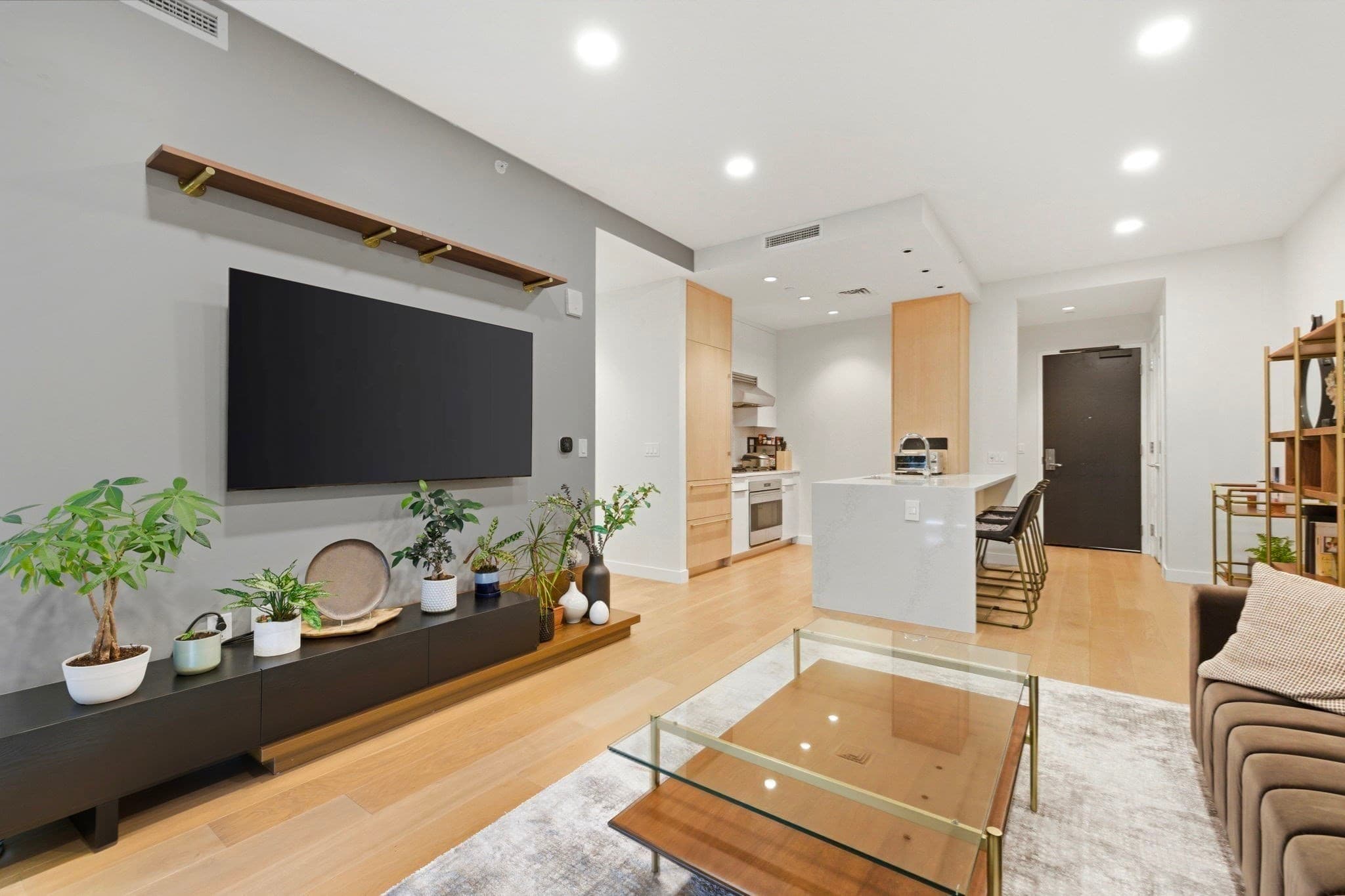 Condominium at 188 Brookline Avenue # 23I, Boston MA 02215, photo 3 of 25