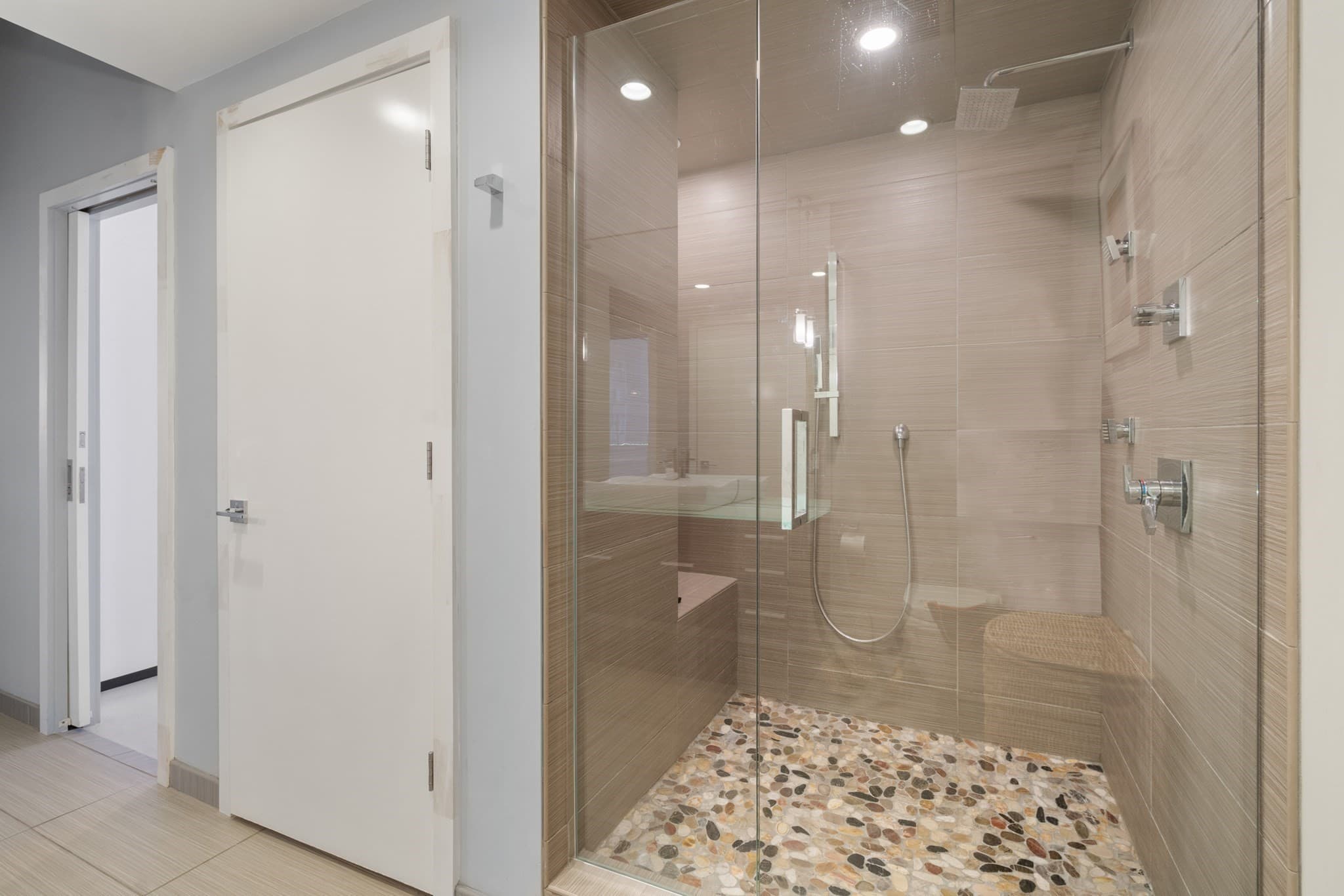 Condominium at 437 D Street # 6C, Boston MA 02210, Boston, photo 17 of 25