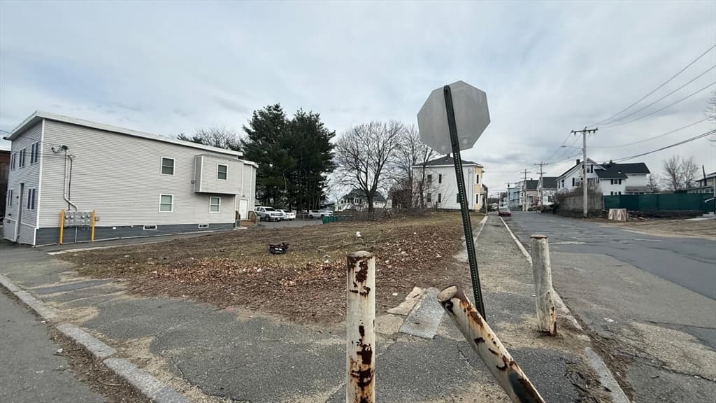 38-44 Granite St, Fitchburg MA 01420 photo 4