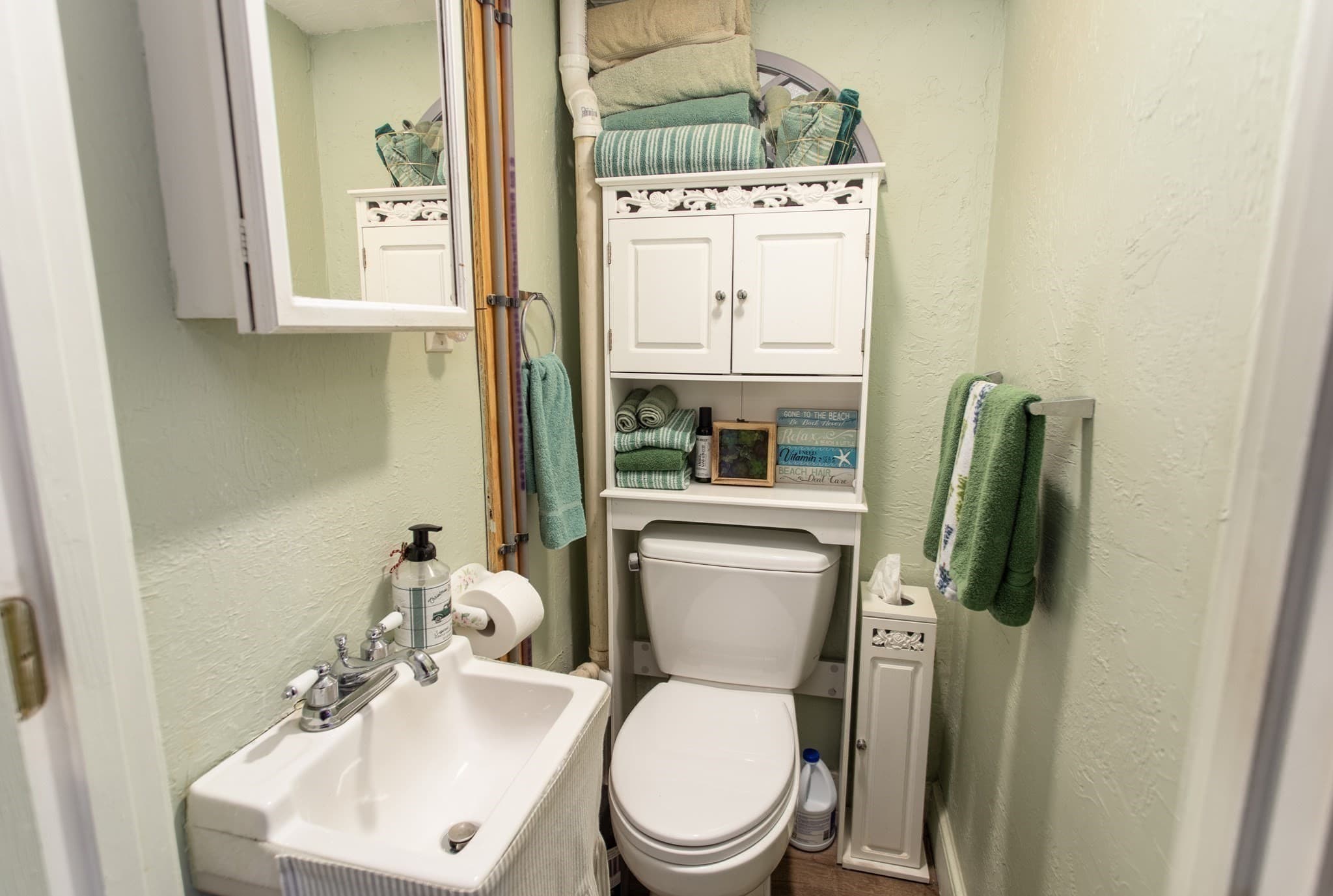 Single Family Residence at 774 Middle St, Weymouth MA 02188, photo 21 of 39