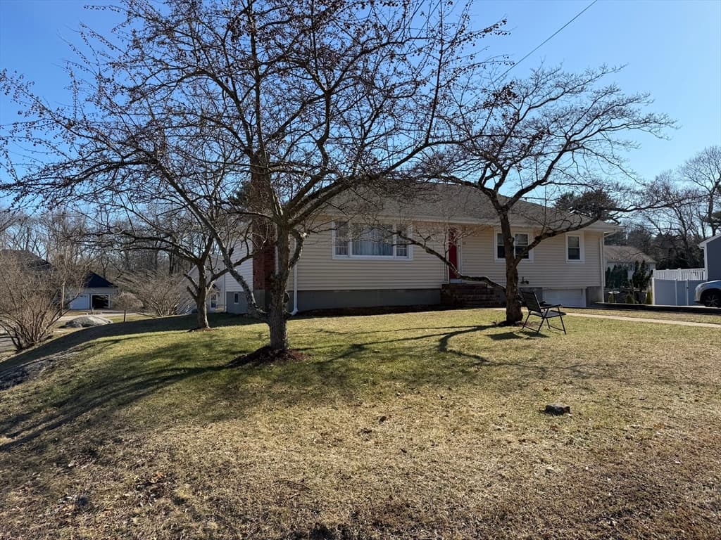 Single Family Residence at 21 Howard Street, Milford MA 01757, photo 3 of 34