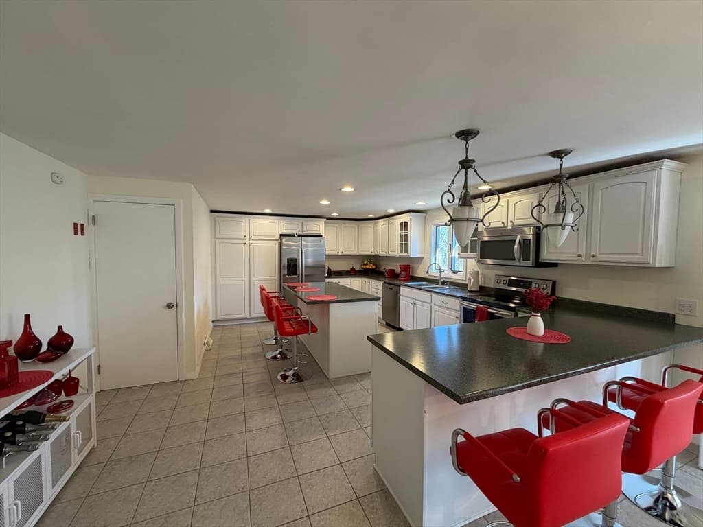 Single Family Residence at 21 Howard Street, Milford MA 01757, photo 11 of 34
