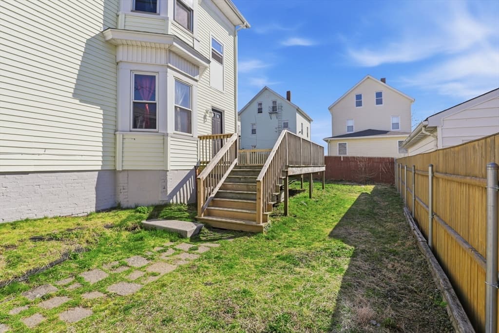 Multi Family at 477 Palmer St, Fall River MA 02721, photo 25 of 31
