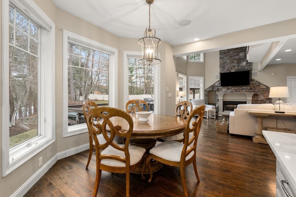 Single Family Residence at 7 Pettee's Pond Lane, Walpole MA 02081, Walpole, photo 11 of 40