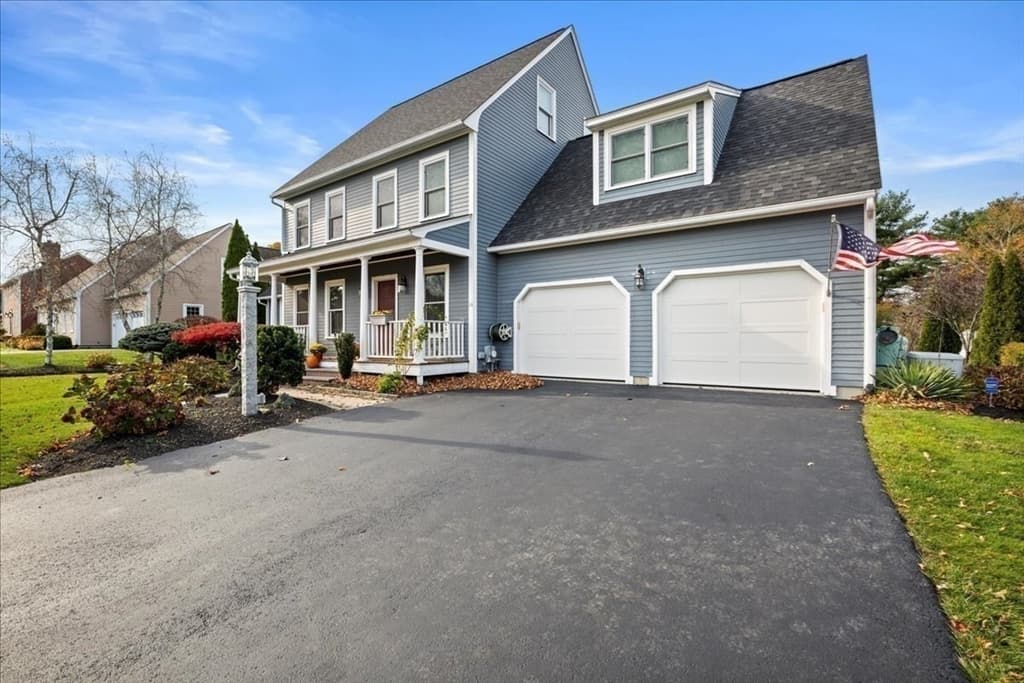 Single Family Residence at 14 Goddard Dr, Auburn MA 01501, Auburn, photo 2 of 41