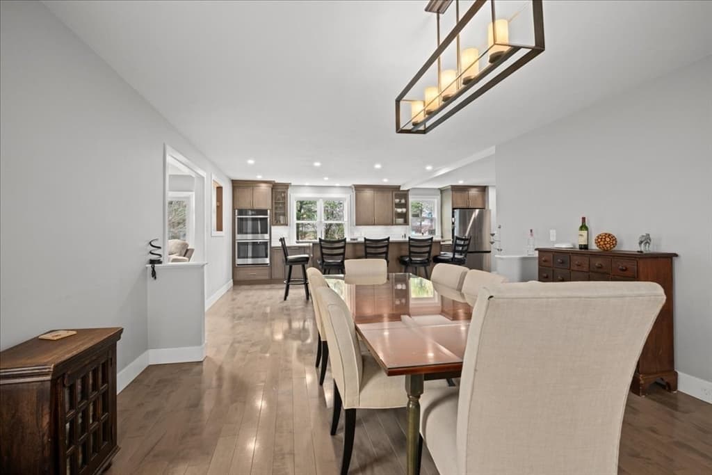 Single Family Residence at 14 Goddard Dr, Auburn MA 01501, Auburn, photo 13 of 41