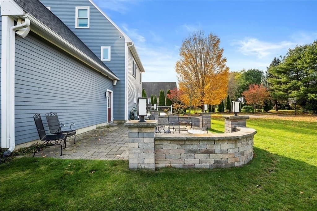Single Family Residence at 14 Goddard Dr, Auburn MA 01501, Auburn, photo 34 of 41