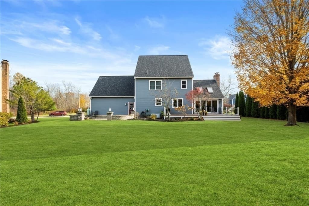 Single Family Residence at 14 Goddard Dr, Auburn MA 01501, Auburn, photo 35 of 41