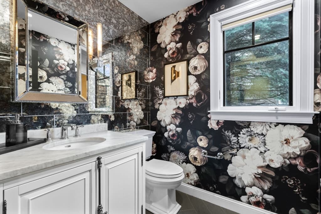 Condominium at 59 Clubhouse Dr # 59, Hingham MA 02043, photo 13 of 38