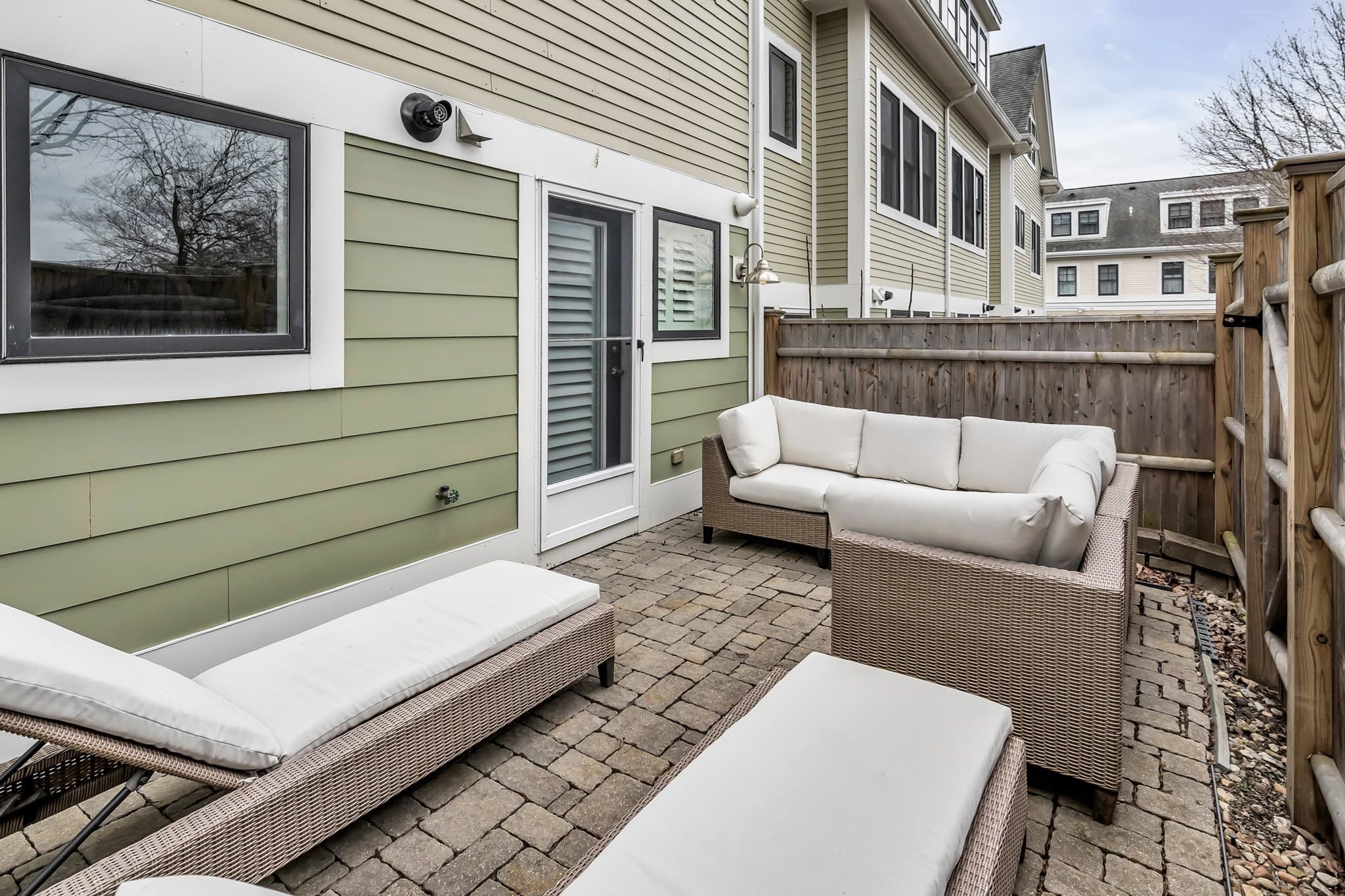 Condominium at 6 Summer St # D, Manchester MA 01944, Manchester, photo 30 of 31