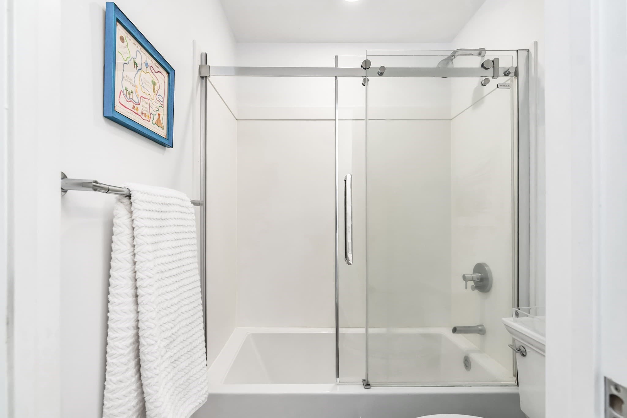 Condominium at 6 Summer St # D, Manchester MA 01944, Manchester, photo 25 of 31