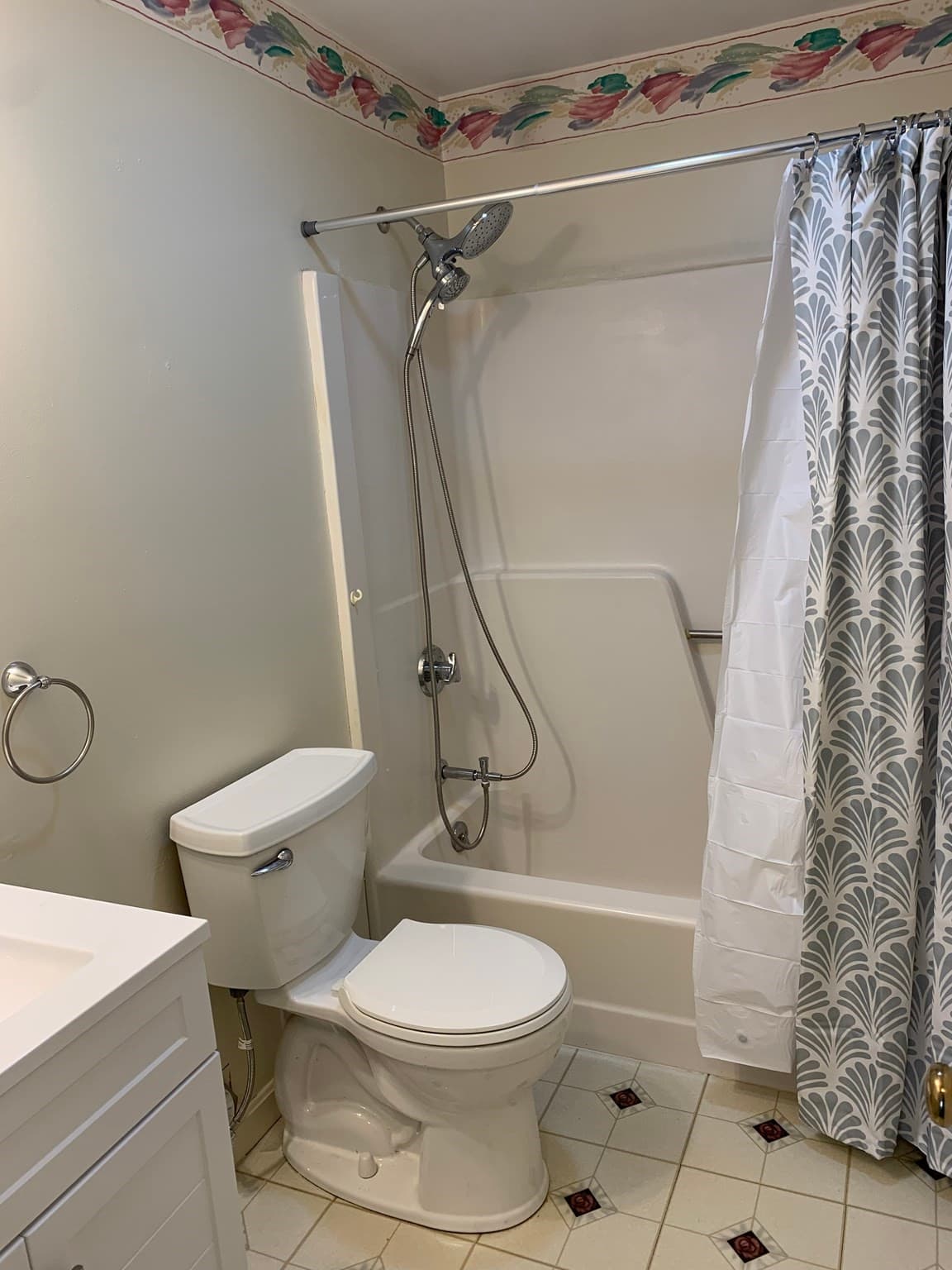 Condominium at 3 Bridgeview Cir # 53, Tyngsborough MA 01879, Tyngsborough, photo 7 of 8