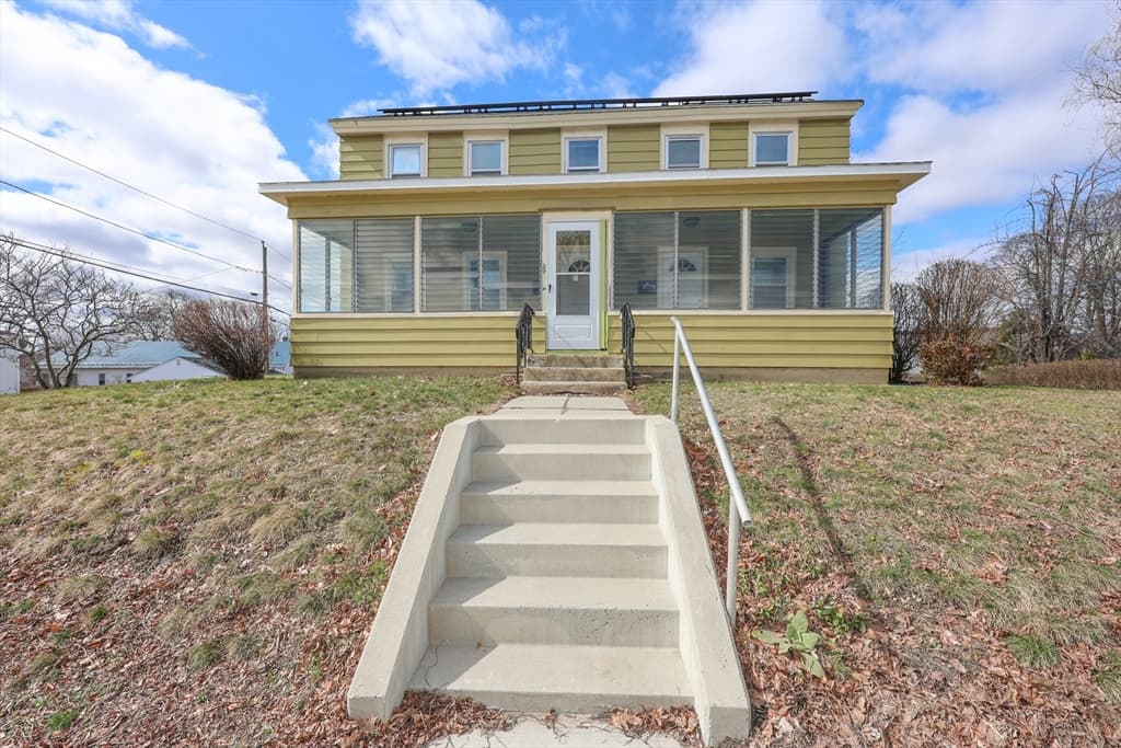 Multi Family at 59 Lancaster St, Leominster MA 01453, Leominster, photo 2 of 38