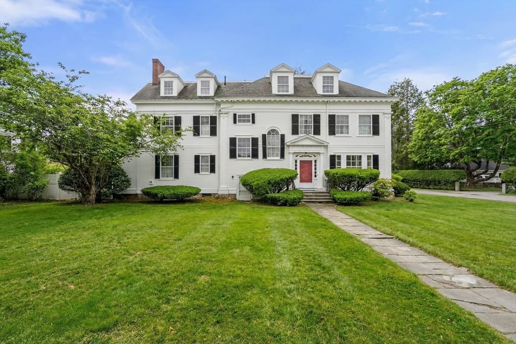 800 High St., Dedham MA 02026