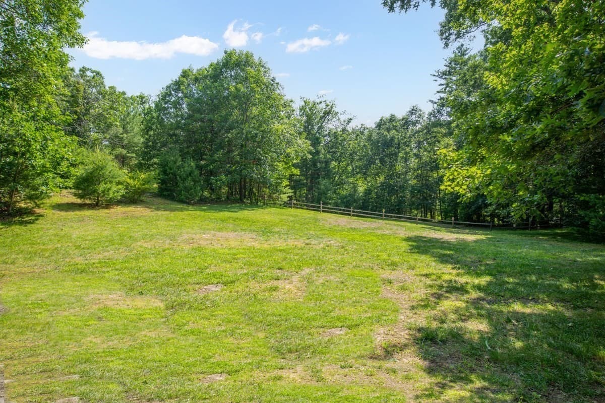Residential at 3 Shining Valley Cir, Medfield MA 02052, photo 12 of 14