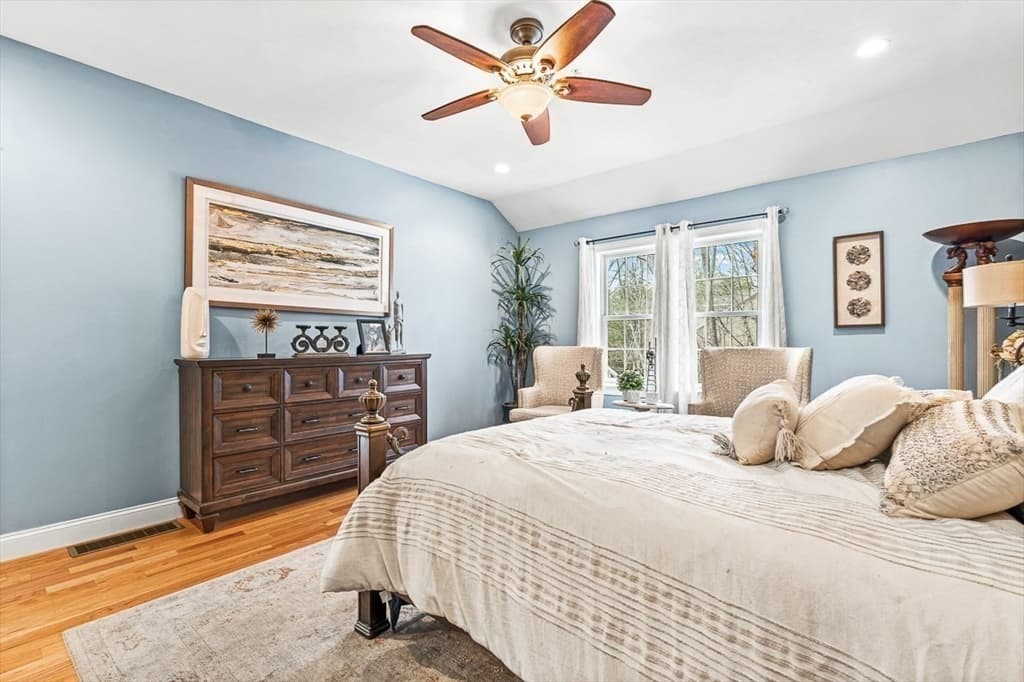 Condominium at 10 White Cedar Drive # 10, Middleton MA 01949, Middleton, photo 24 of 42