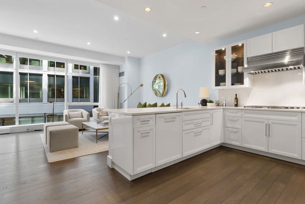 Condominium at 22 Liberty Dr # 3J, Boston MA 02210, photo 6 of 15