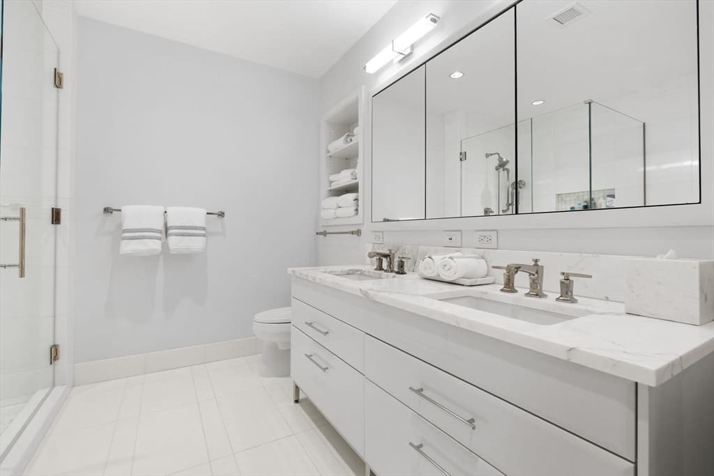 Condominium at 22 Liberty Dr # 3J, Boston MA 02210, photo 11 of 15