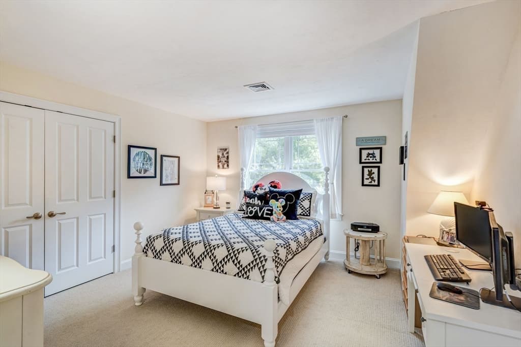 Condominium at 17 Aberdeen # 17, Plymouth MA 02360, photo 28 of 39