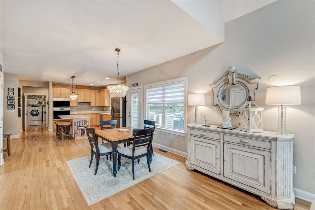 Condominium at 17 Aberdeen # 17, Plymouth MA 02360, photo 10 of 39