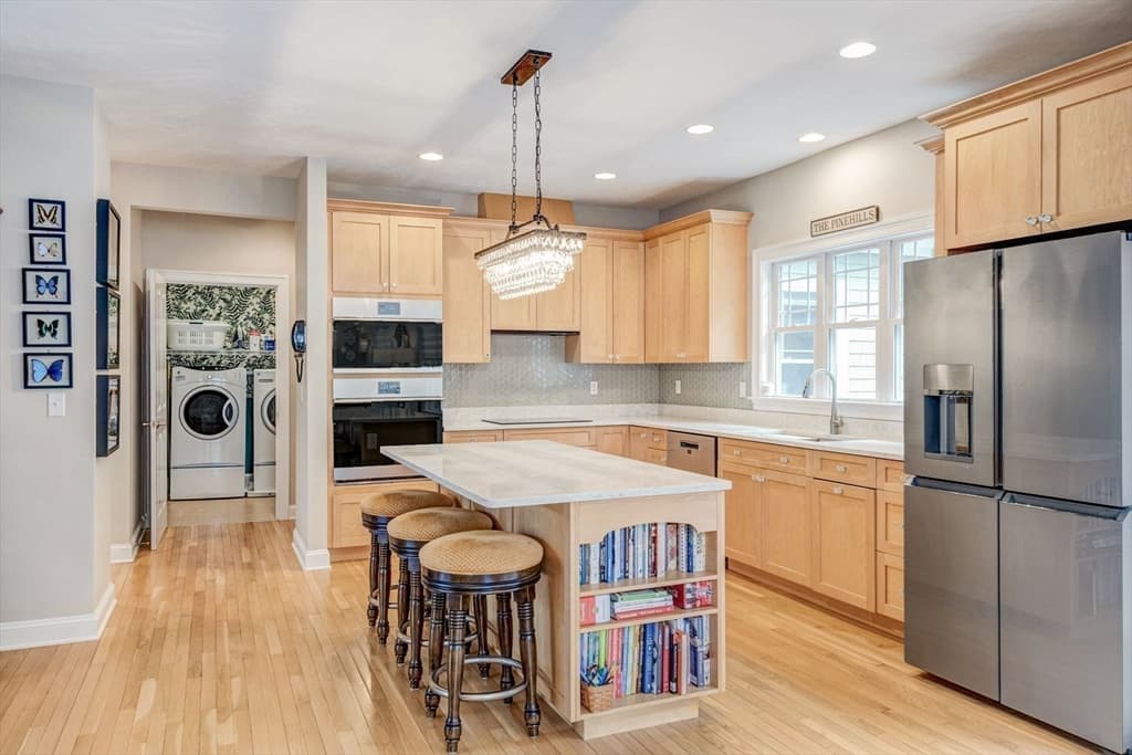 Condominium at 17 Aberdeen # 17, Plymouth MA 02360, photo 11 of 39