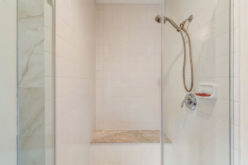 Condominium at 17 Aberdeen # 17, Plymouth MA 02360, photo 25 of 39