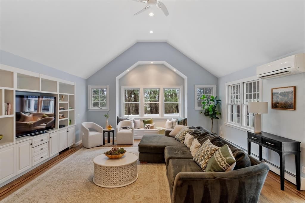 Single Family Residence at 10 Peartree Drive, Westwood MA 02090, Westwood, photo 12 of 42