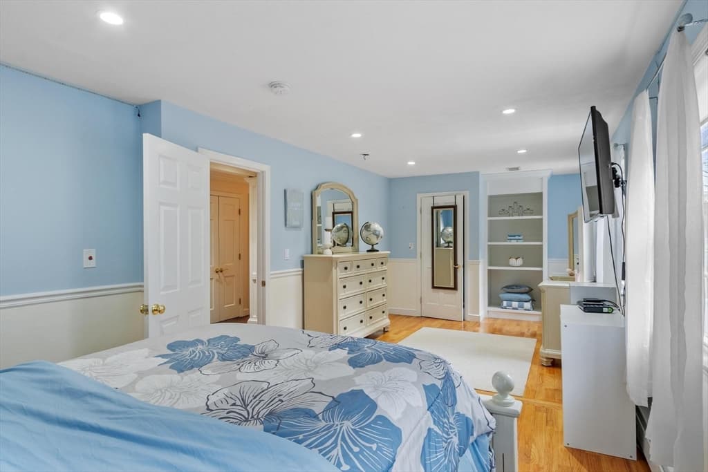 Single Family Residence at 10 Peartree Drive, Westwood MA 02090, Westwood, photo 28 of 42