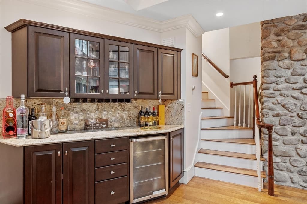 Single Family Residence at 10 Peartree Drive, Westwood MA 02090, Westwood, photo 9 of 42