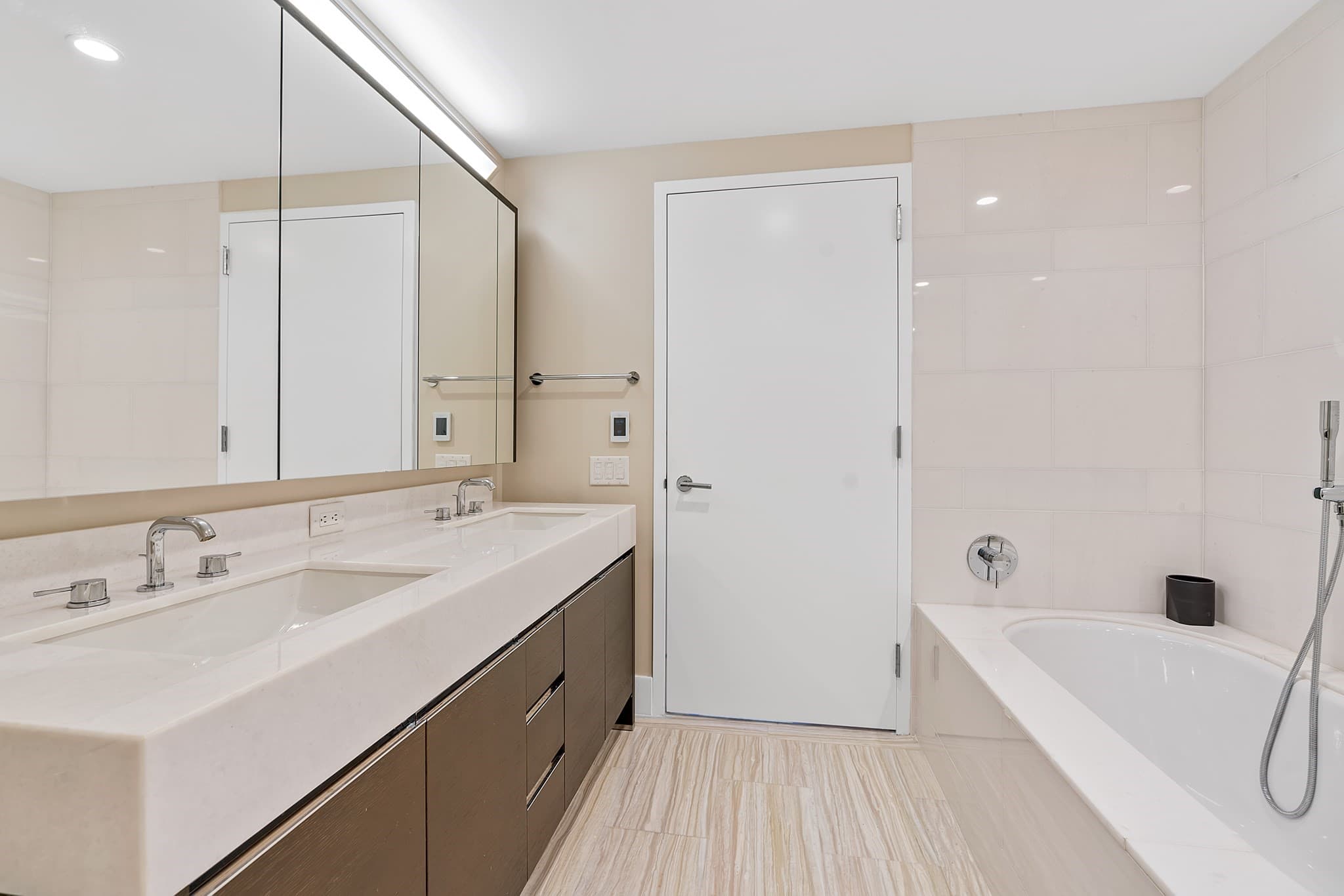Condominium at 100 Lovejoy Wharf # F, Boston MA 02114, photo 13 of 28