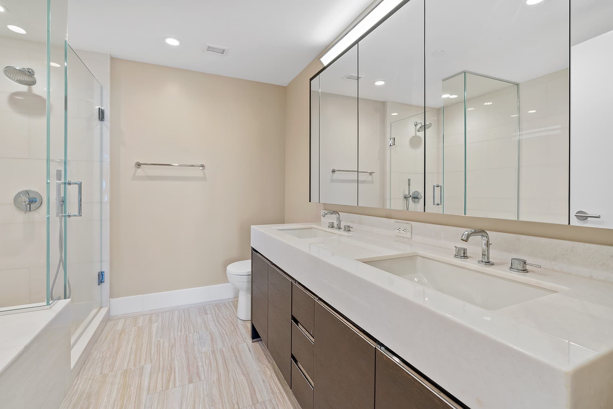 Condominium at 100 Lovejoy Wharf # F, Boston MA 02114, photo 12 of 28