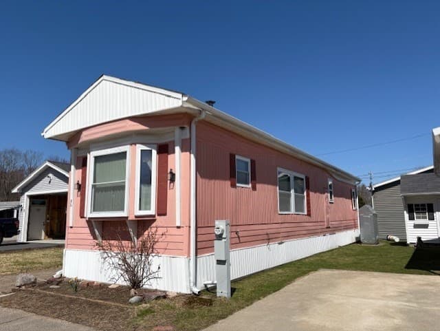 Mobile Home at 300 East Washington Street # 11R, North Attleboro MA 02760, photo 2 of 17
