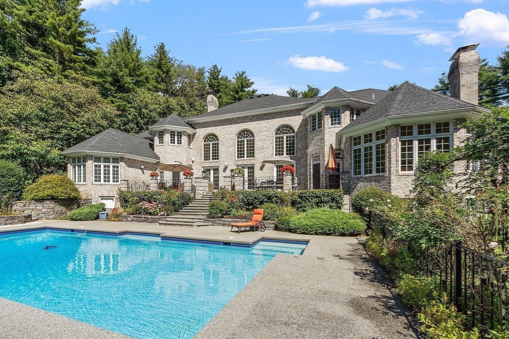 Single Family Residence at 215 Monument Farm Rd, Concord MA 01742, Concord, photo 33 of 34