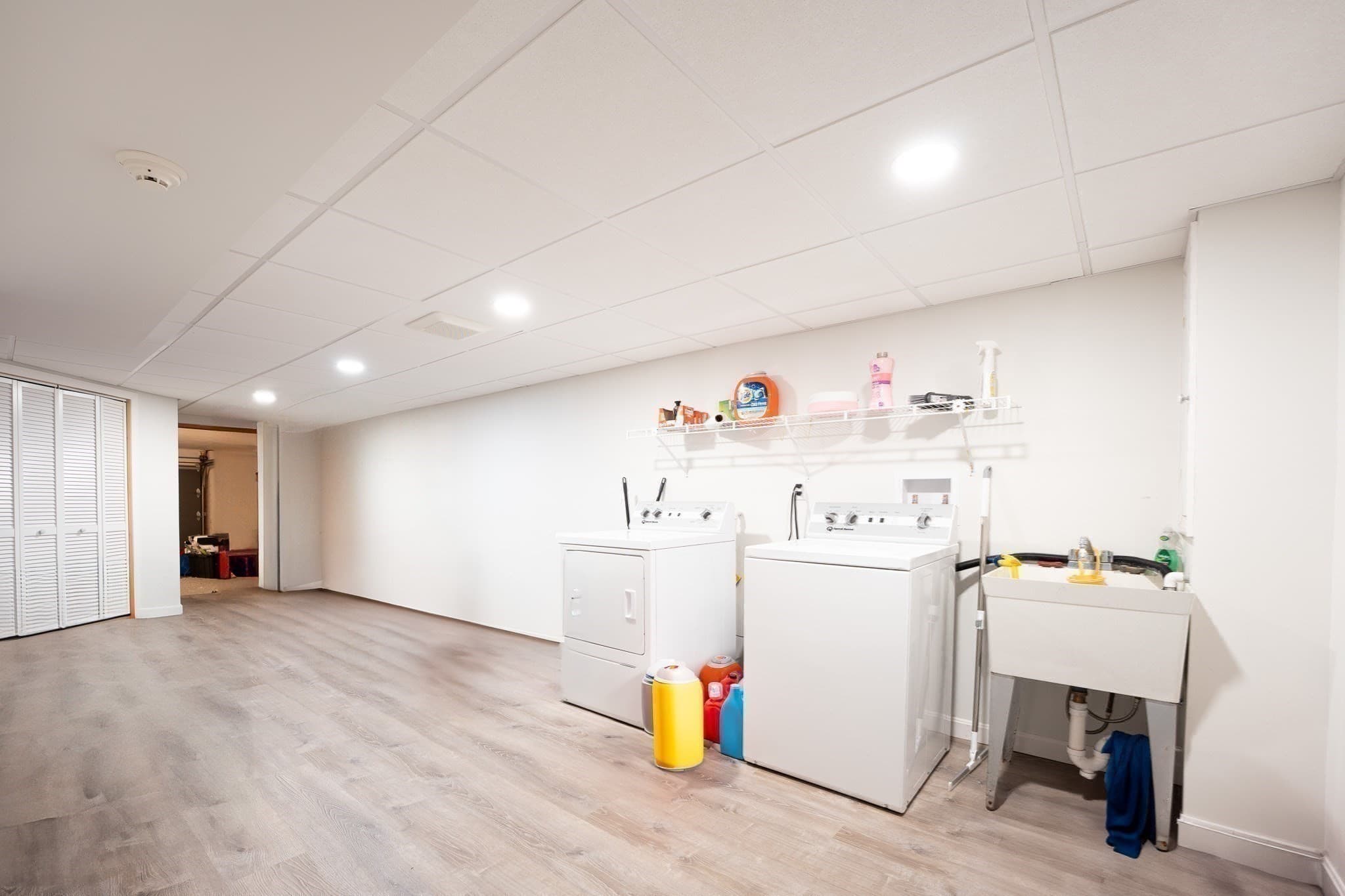 Condominium at 84 Kim Ter # 84, Stoughton MA 02072, photo 12 of 22