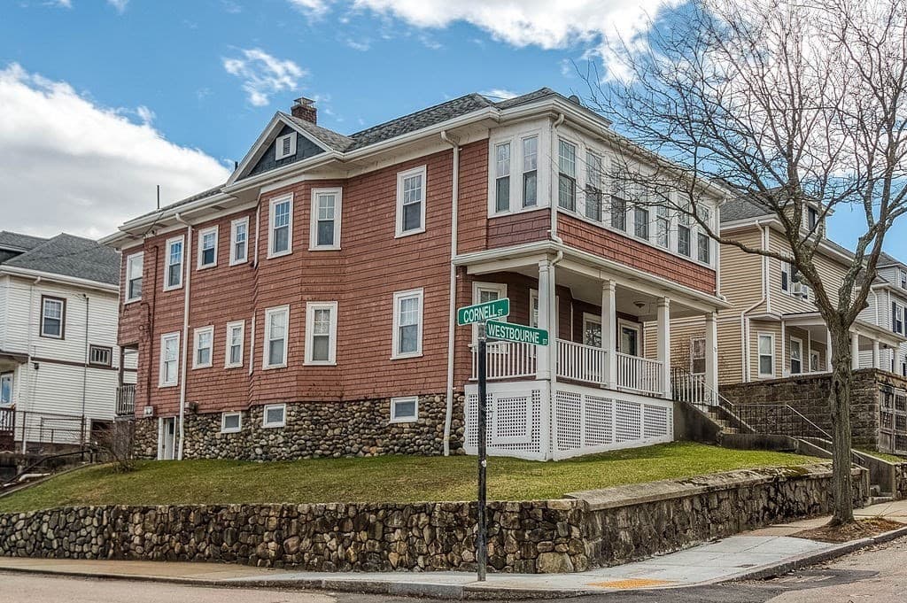 73 Westbourne St, Boston MA 02131