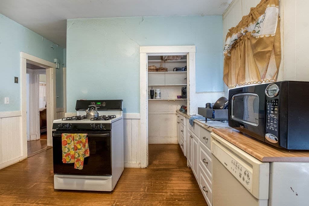 2 Family - 2 Units Up/Down at 73 Westbourne St, Boston MA 02131, Boston, photo 37 of 41